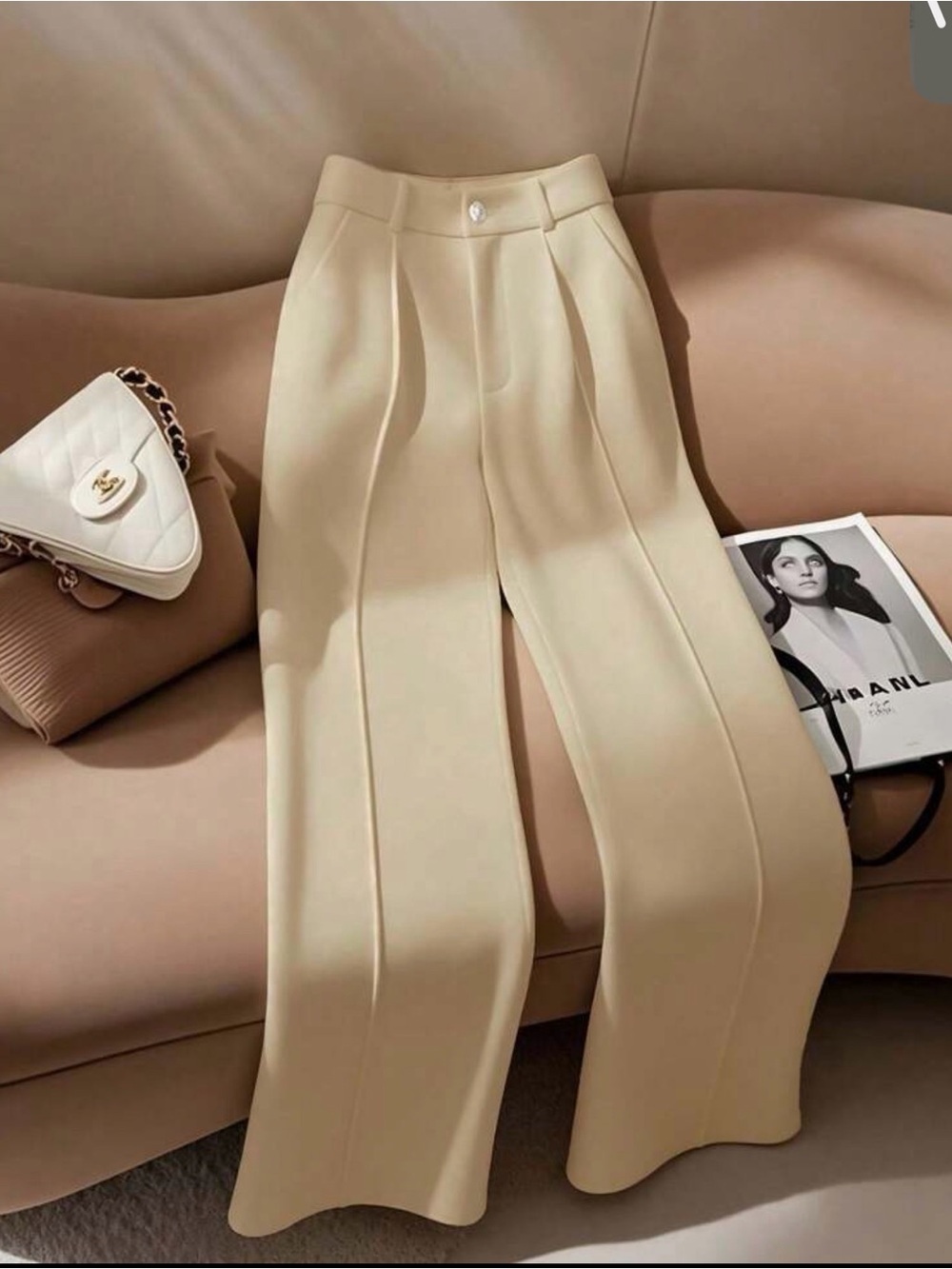 Wide Leg High-Waist Cream Trousers - Picture 2 of 3